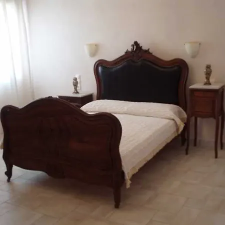 Myrsini 3*
