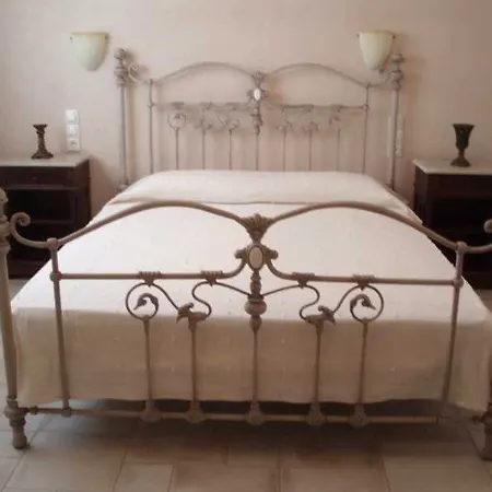 Myrsini Hotel Lístaros